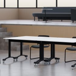 Mesa-Italy-Trabajo-en-equipo